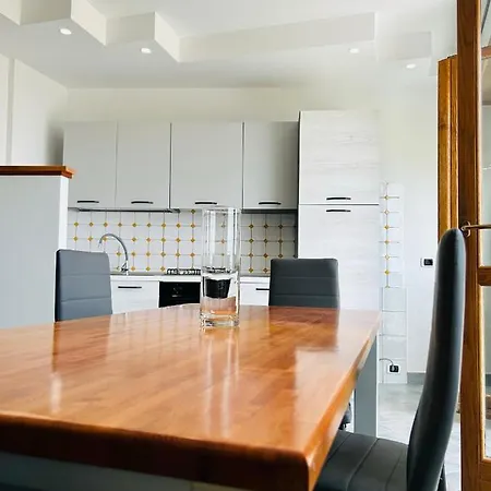 Newhouse Victoria - Sea View * Nettuno